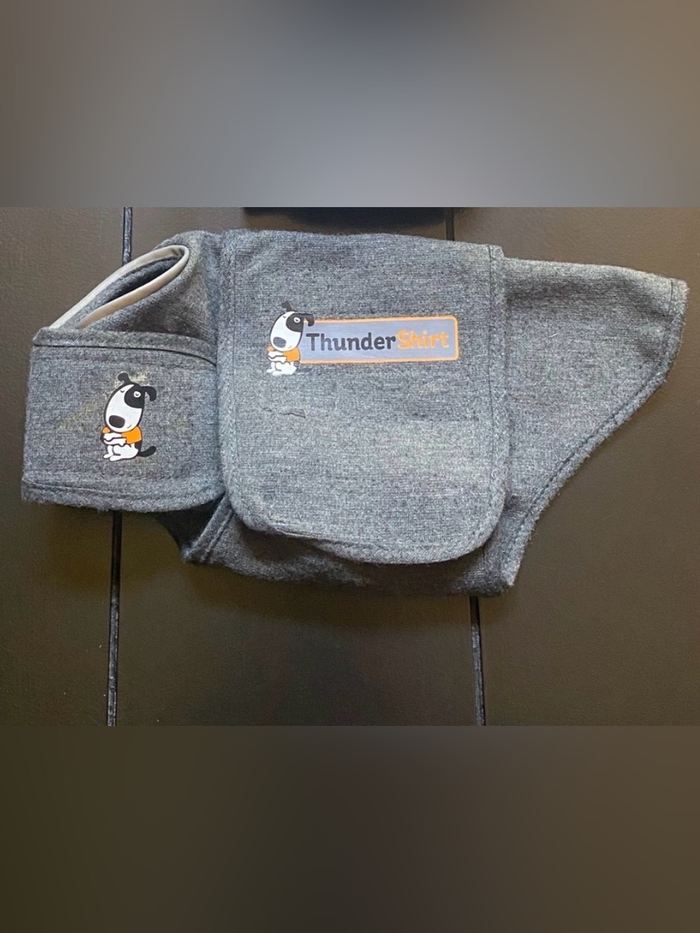 Thundershirt Dark Gray Calming Dog Wrap XS Preowned Vet-recommended. Works Good.